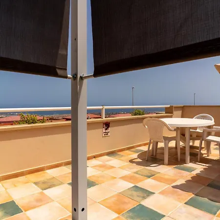 V8 * Caleta De Fuste