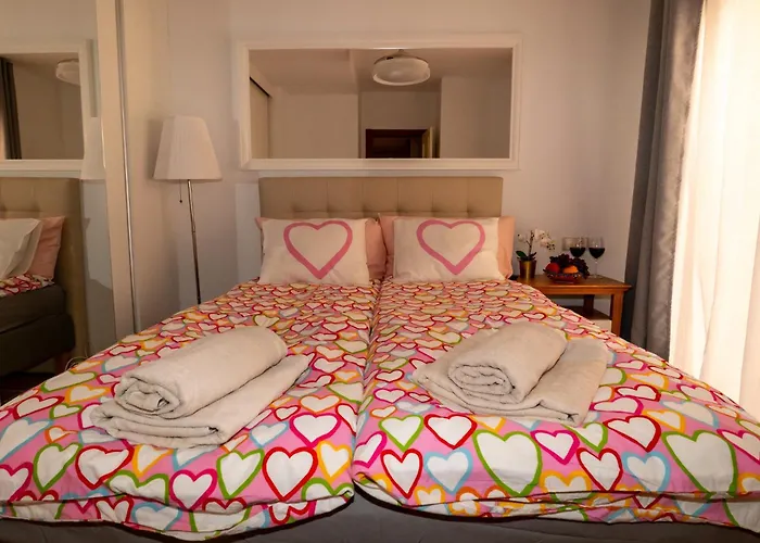 V8 Вилла Калета-де-Фусте